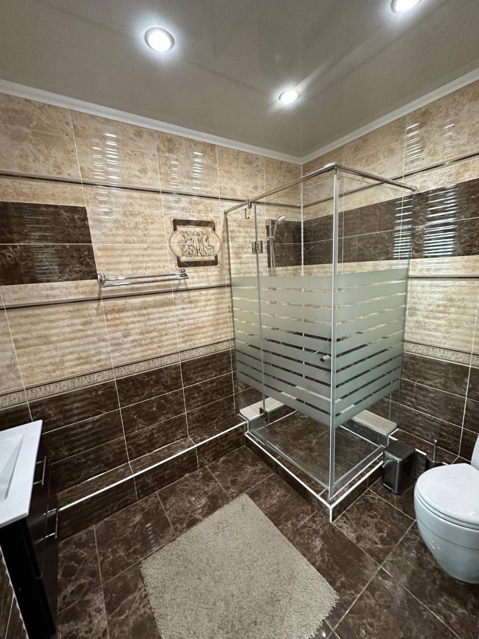 Tanzharyk Hotel Aktobé Extérieur photo