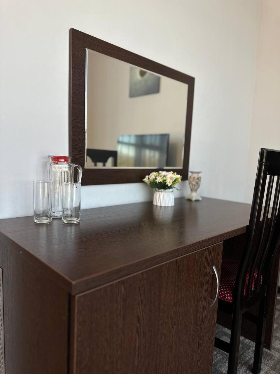 Tanzharyk Hotel Aktobé Extérieur photo
