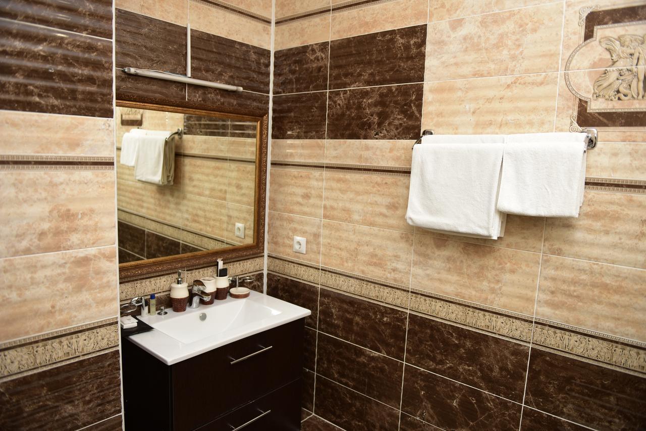 Tanzharyk Hotel Aktobé Extérieur photo