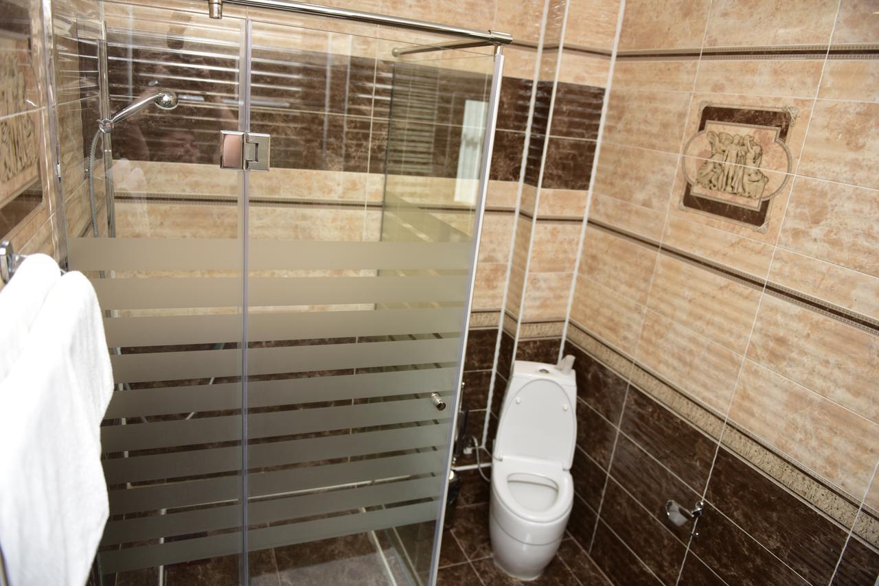 Tanzharyk Hotel Aktobé Extérieur photo